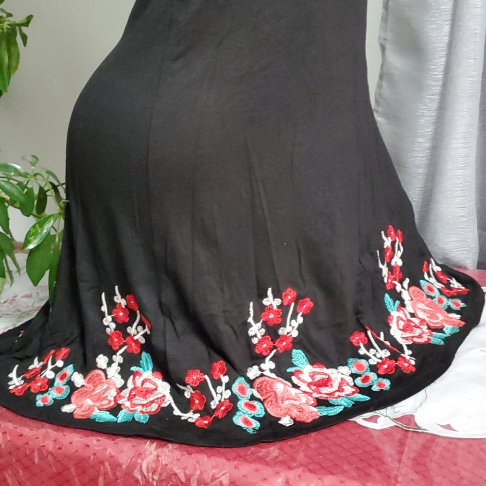 LAST ONE 2021 Deep V Dress - Picture 6 of 14